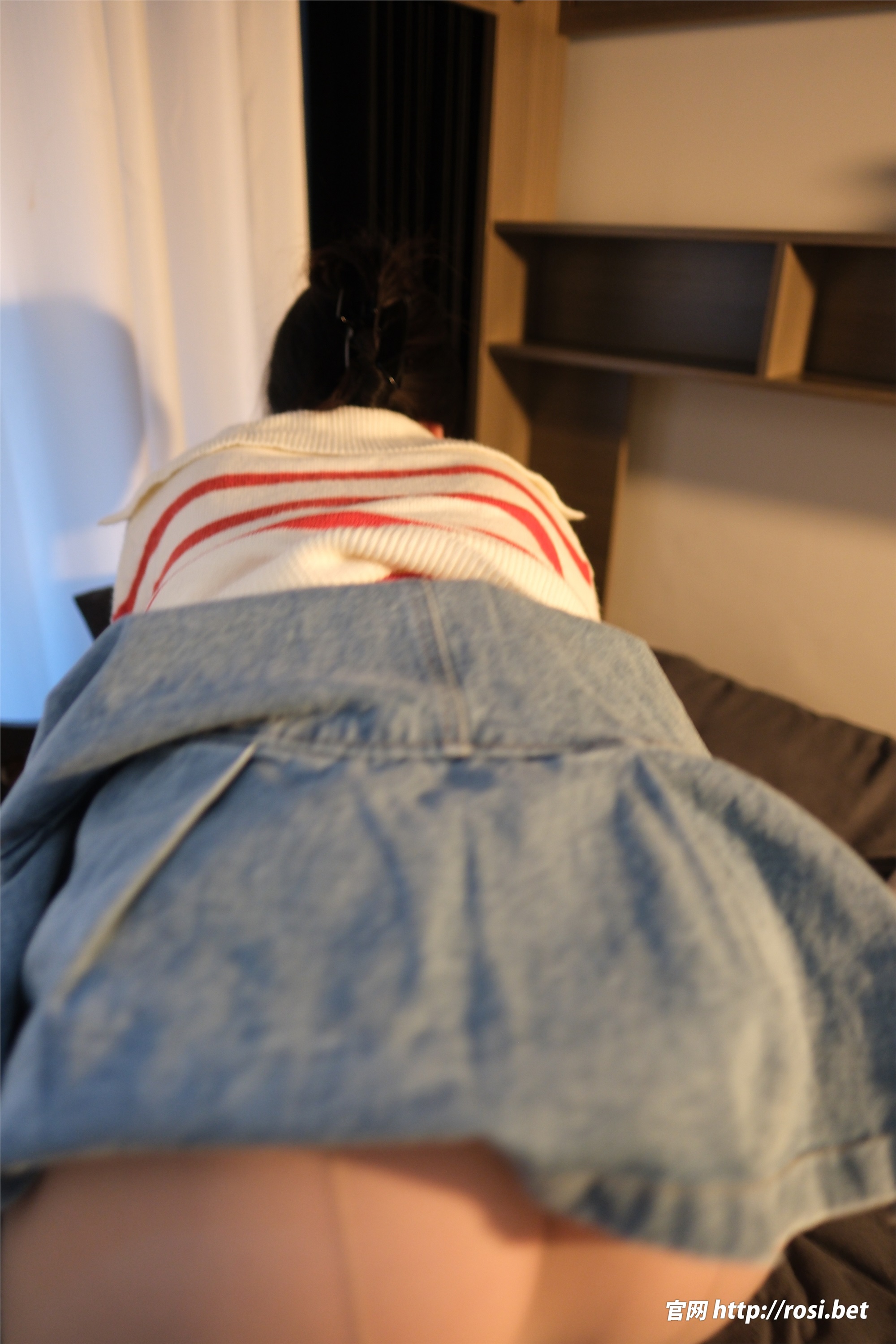 ROSI写真 2025.11.11 NO.5090